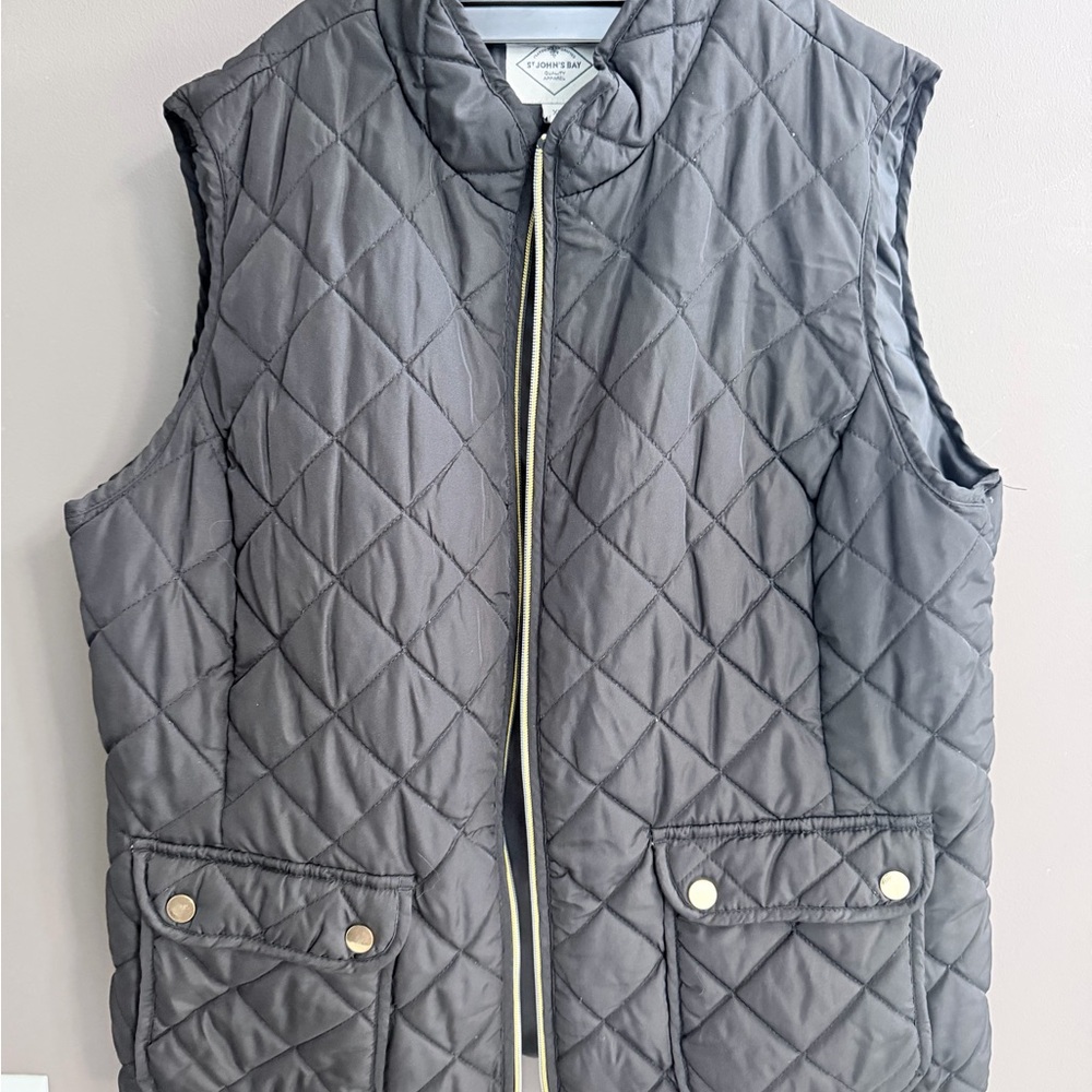 St. John's Bay Quilted Vest in black
